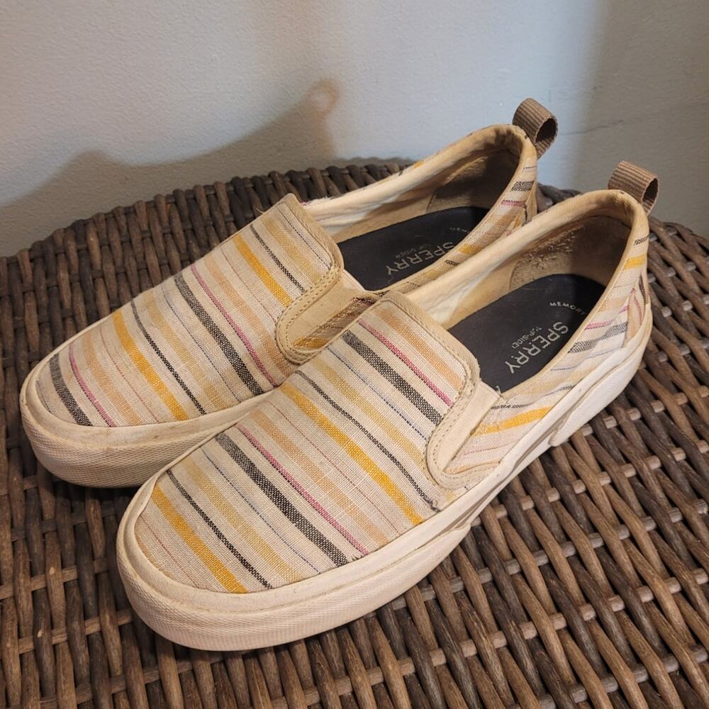 Sperry Pastel Stripe Slip On Sneakers Womens 10 Coastal Grandmother Resort